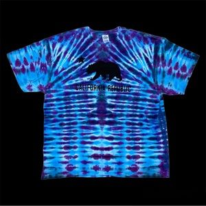 Tie Dye Hand Dyed Accordion Fold T-Shirt Blues Purples Size 2XL